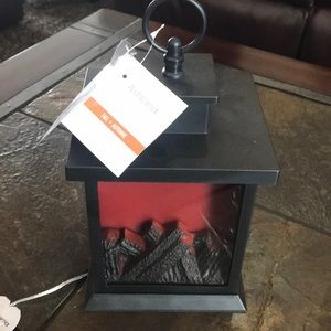 Glowing flame lantern